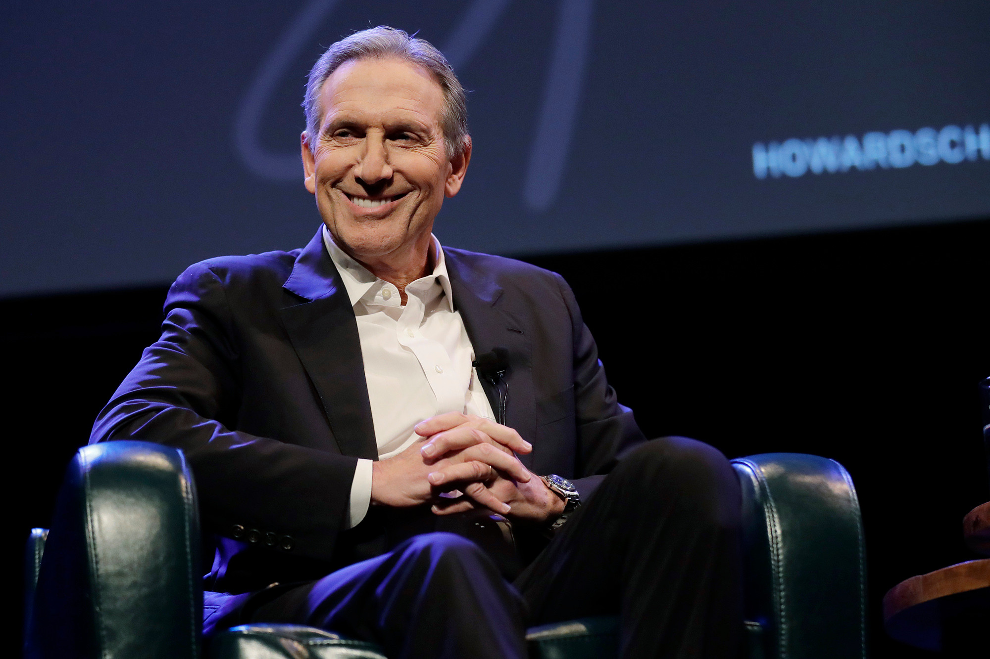 The heckling of Howard Schultz is what’s wrong with politics